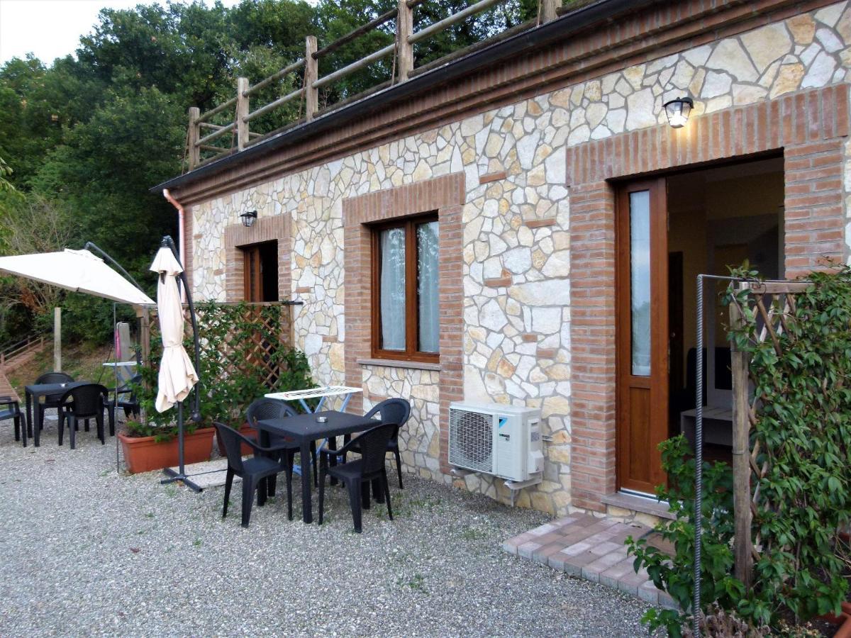 Agriturismo La Pietriccia Chianciano Terme Exterior foto
