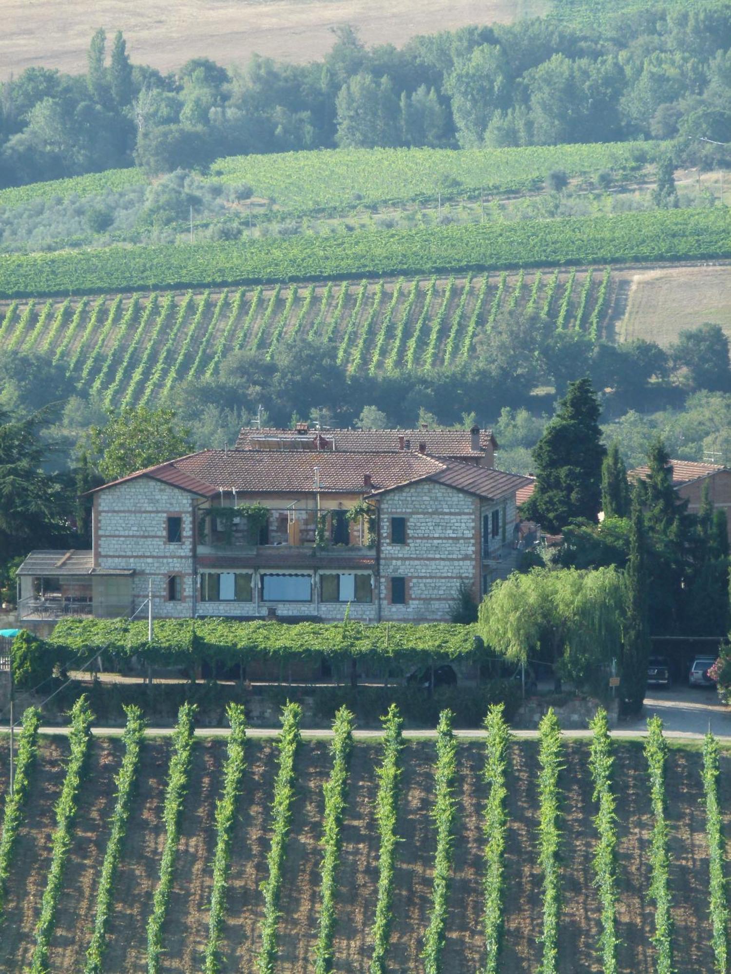 Agriturismo La Pietriccia Chianciano Terme Exterior foto